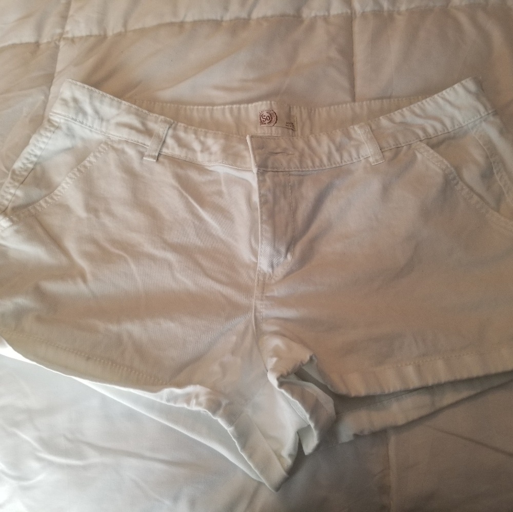 SO White shorts